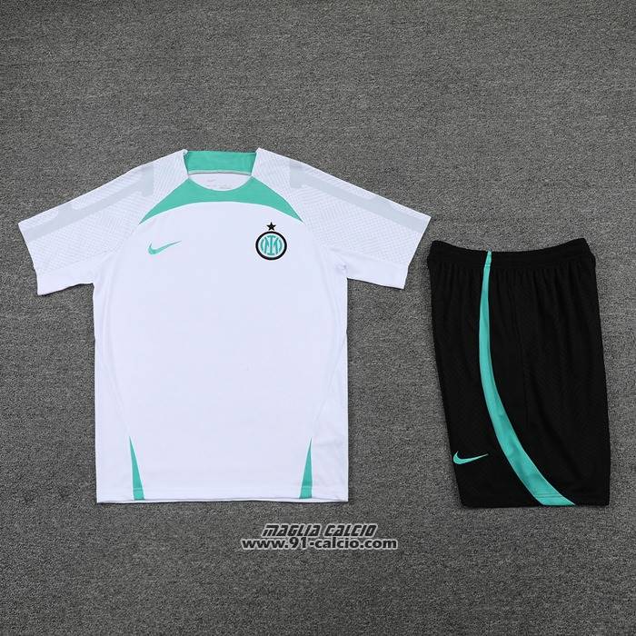 Tuta da Track
 Inter
 Manica Corta
 2022-2023 Bianco
 - Pantaloncini
